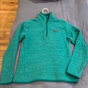 Patagonia half-zip fleece